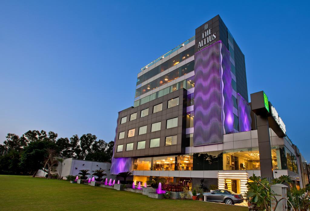The Altius A Boutiqe Hotel Chandigarh Exterior photo